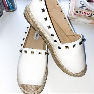 Steve Madden Kasual white Espadrilles